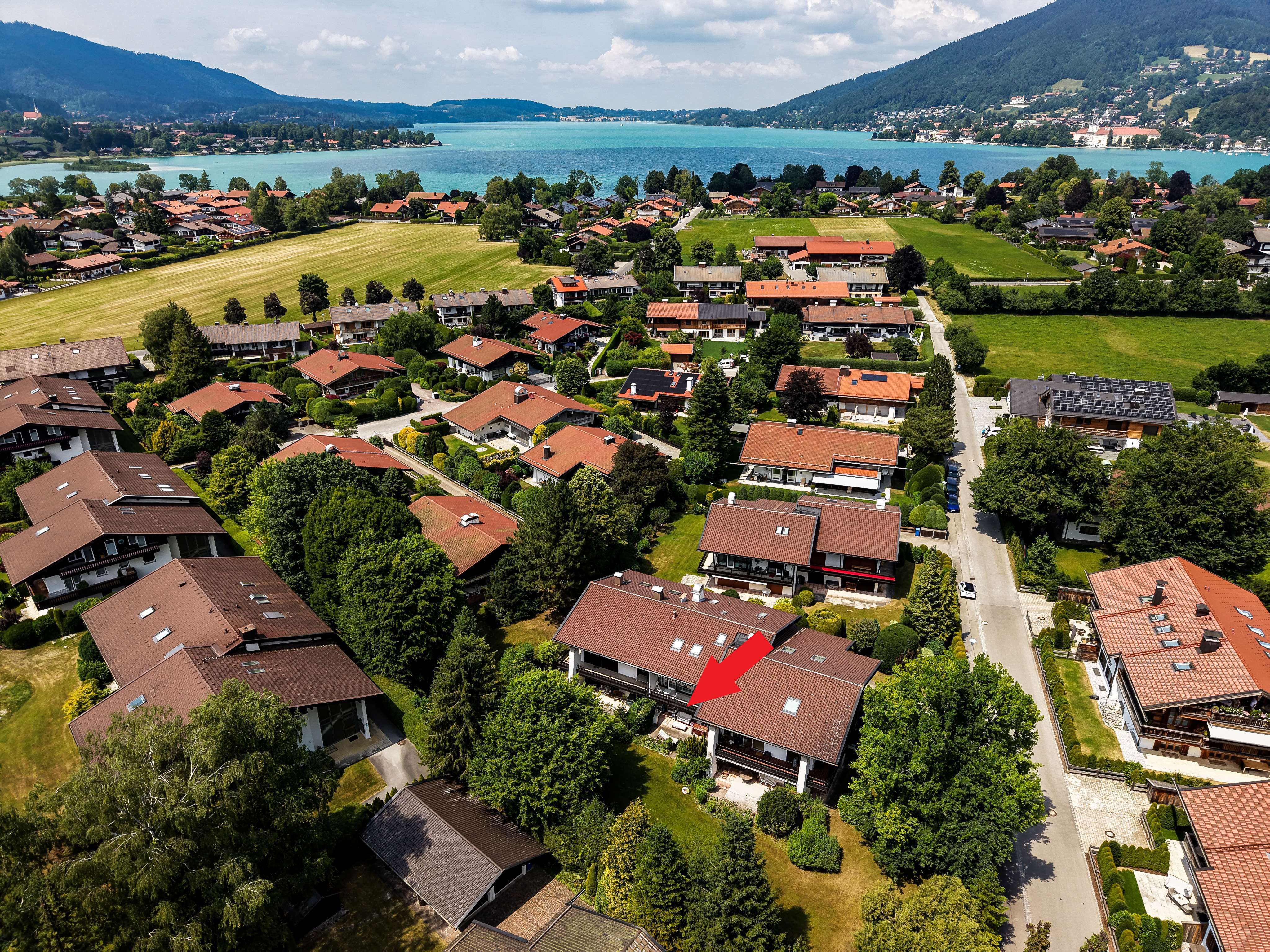 Gemütliche Wohnung mit viel Potenzial - wenige Minuten vom See entfernt -