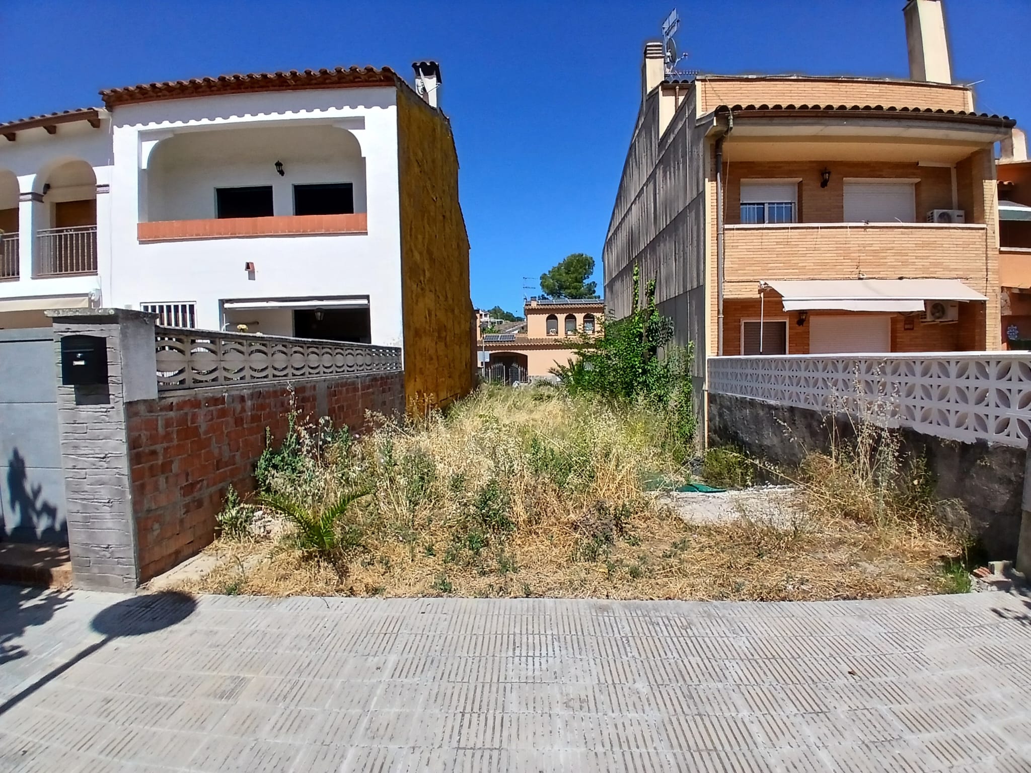Stadtgrundstück 140 m² in Canyelles – Toplage