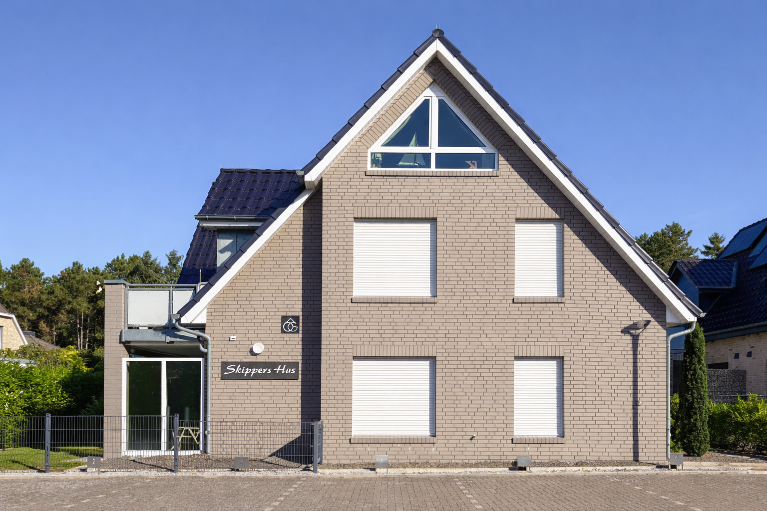 Nordsee-Flair genießen: Hochwertige Eigentumswohnung mit Terrasse und Garten