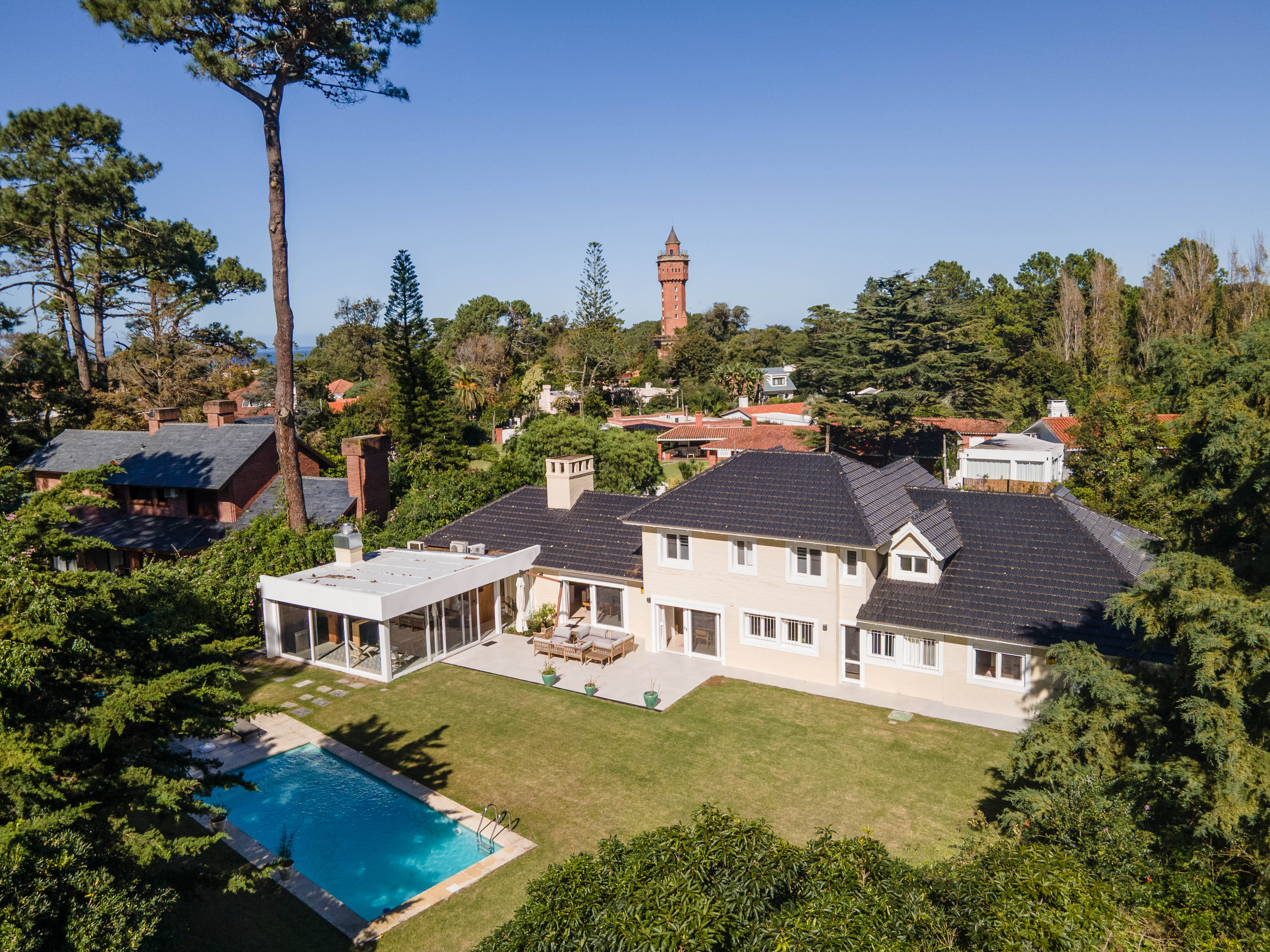 Elegant Family Home on a  Corner Lot in El Golf Punta del Este