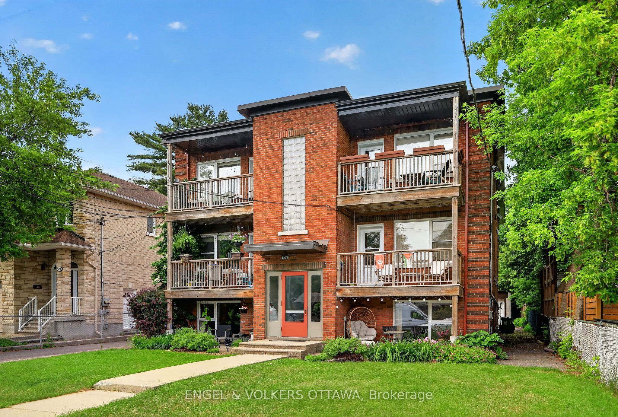 Purpose-Built 6-Plex Near Westboro Village