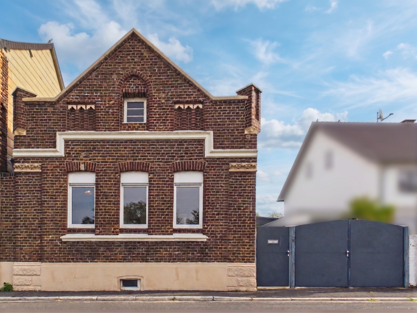 Historischer Klinker-Charme modern interpretiert – Ein kleines Stück Freiheit! [AI-modified]
