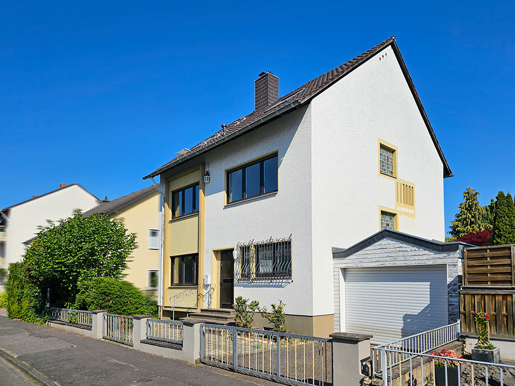 Attraktives Einfamilienhaus mit gepflegtem Gartengrundstück in Bad Neuenahr-Ahrweiler