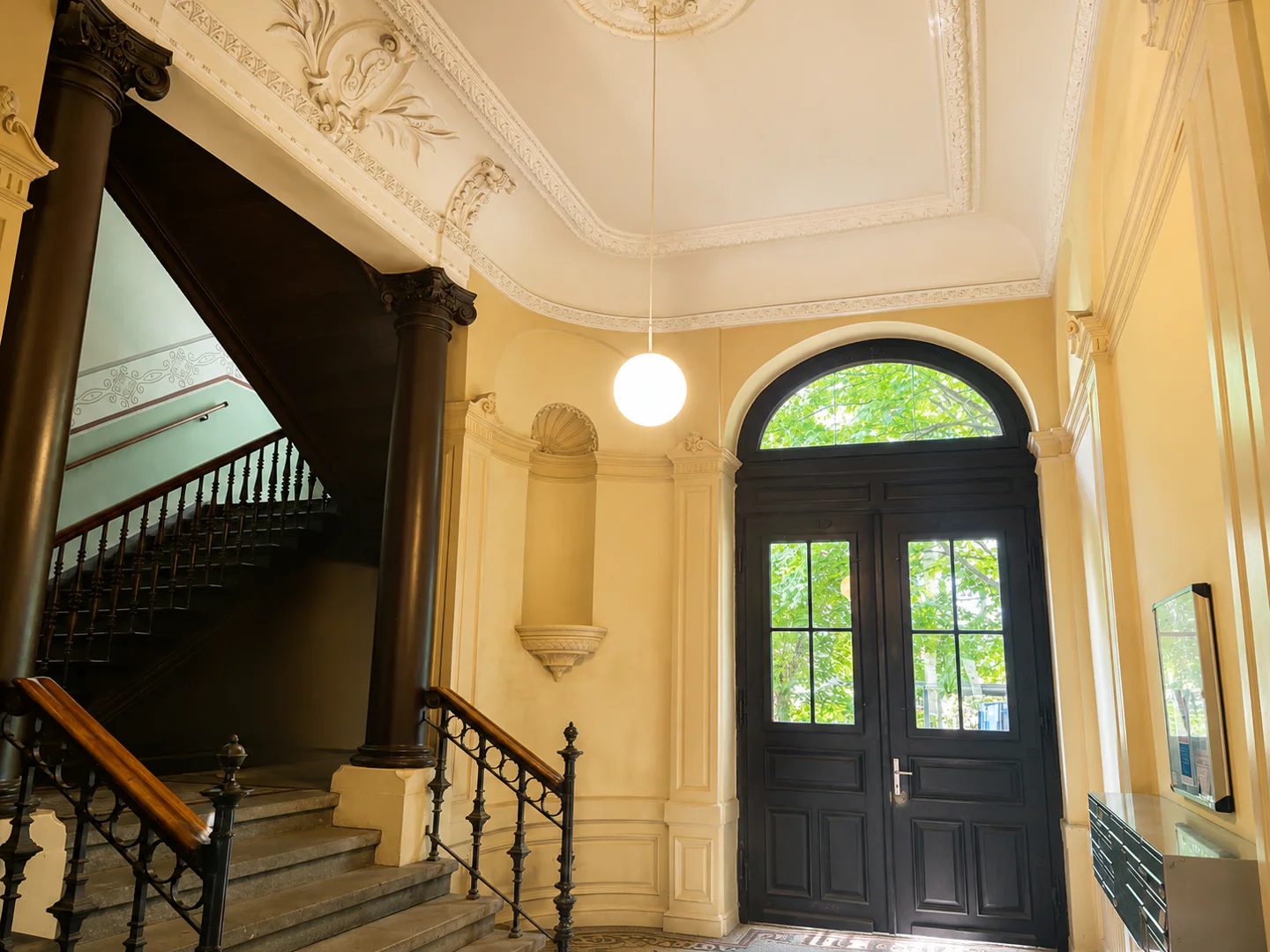 Waldstraßenviertel: Stilvolle 2-Zimmer-Wohnung im Hochparterre - Photo 5