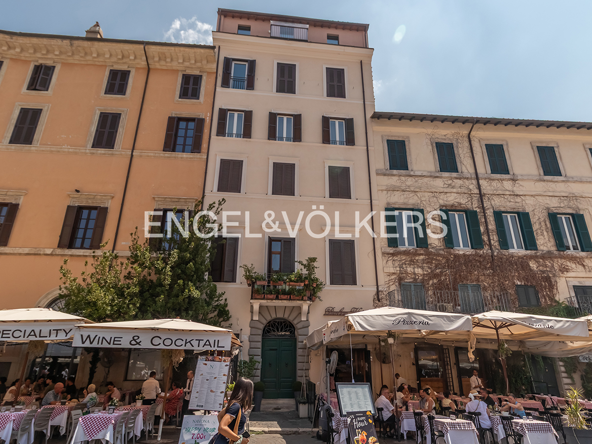 Piazza Navona – A unique investment in the heart of Rome