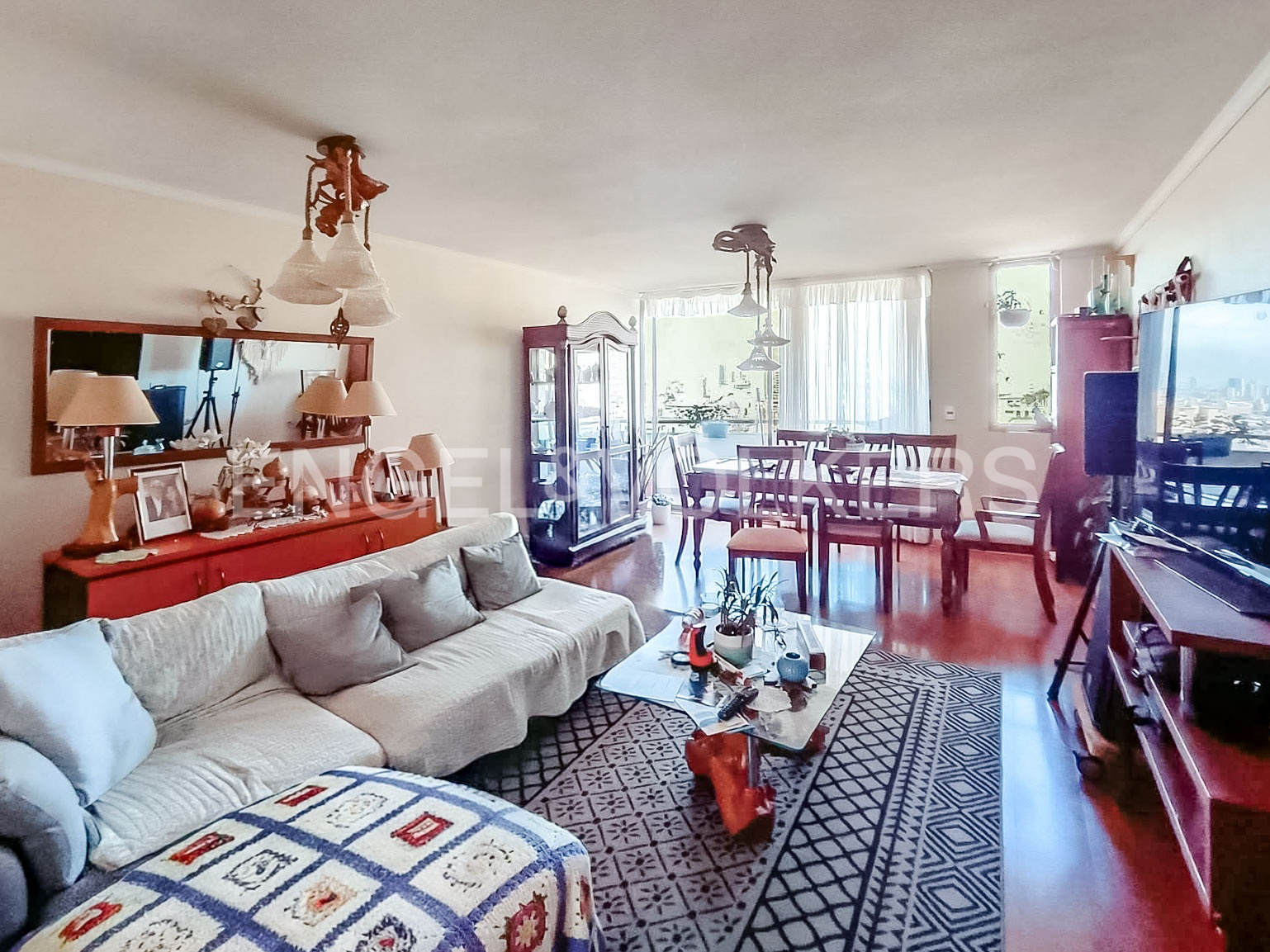 136 M2 - 4 dorm. y 2 estac. a pasos de Av. Brasil