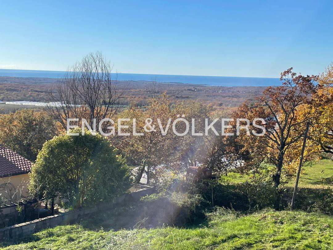 Property with great sea views