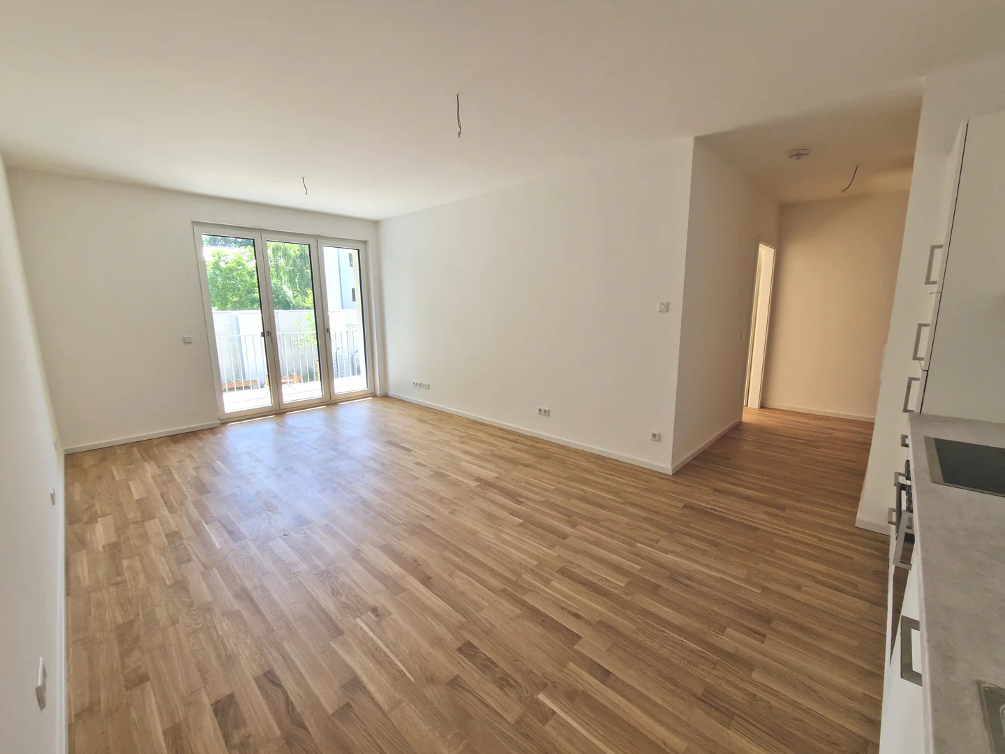 Frisch, modern, dein Platz zum Glücklichsein – 2-Zimmer Neubauwohnung für Singles und Paare - Photo 2