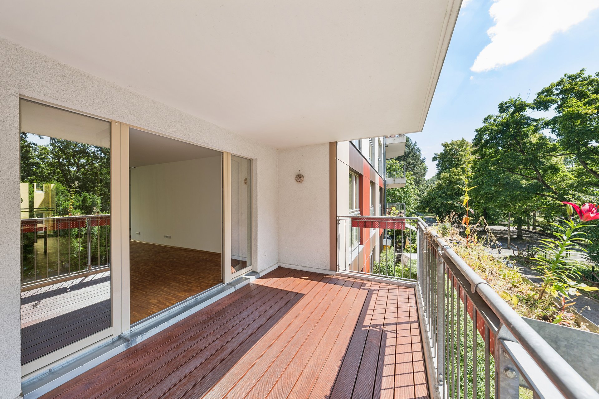 Wohnen am Stadtpark Lichtenberg: 3-Zimmer-Eigentumswohnung mit Balkon