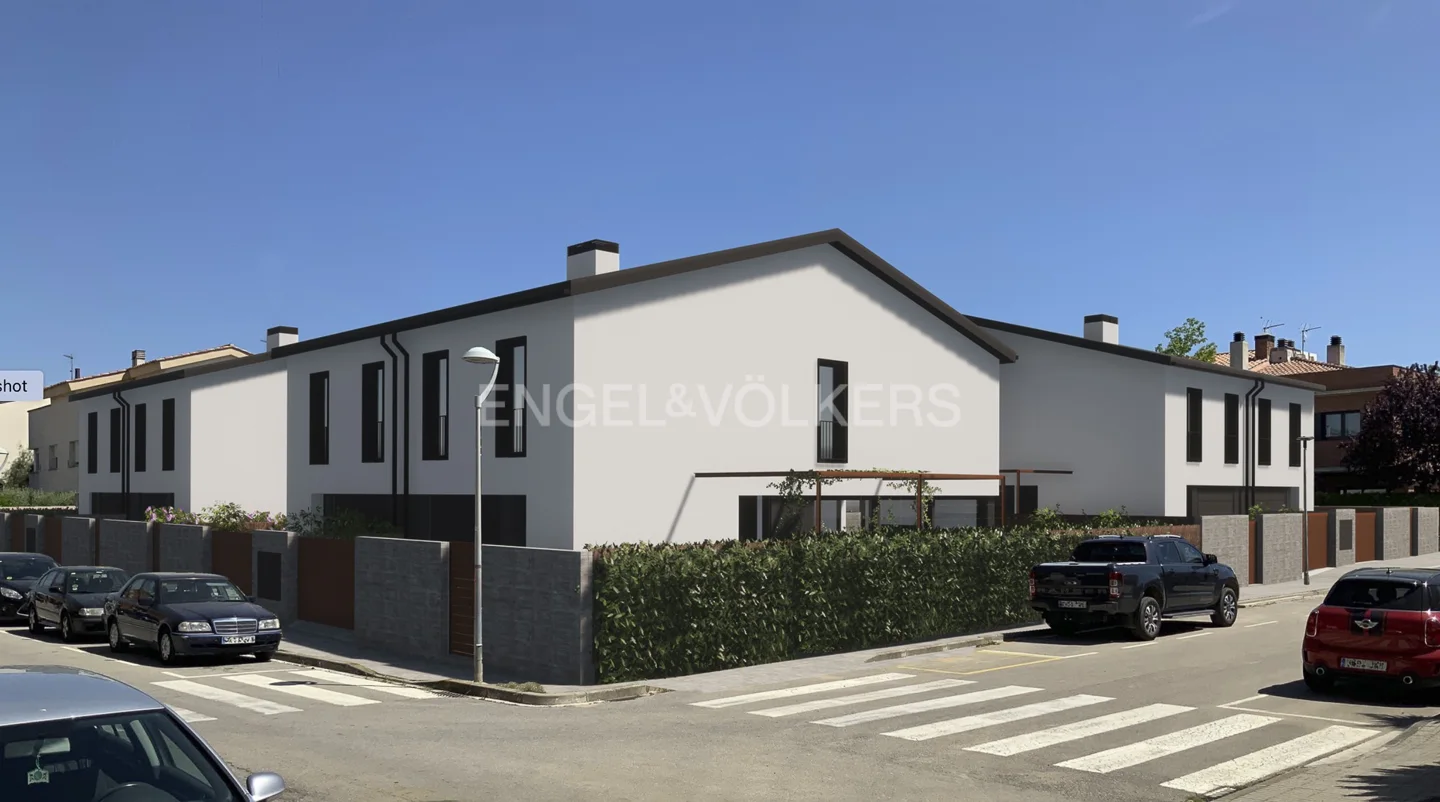 2 class A detached houses with pool in La Garriga