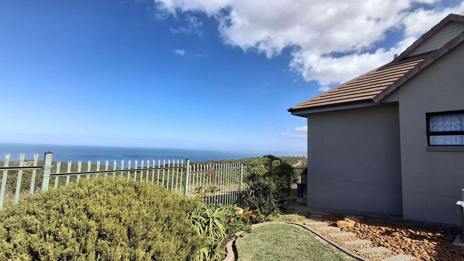RETIREMENT LIFESTYLE VILLAGE IN PARADISE COAST