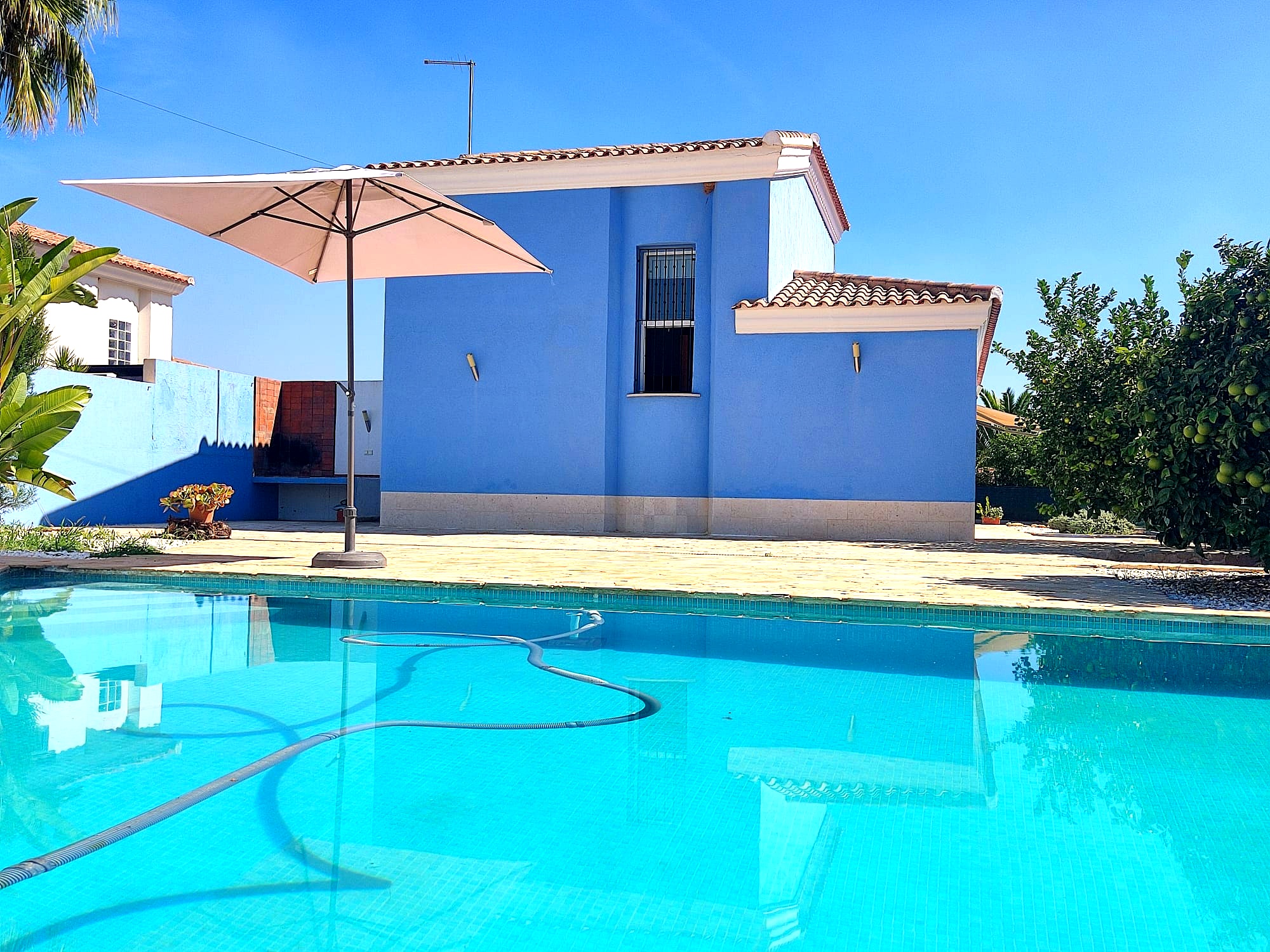 House or detached villa for rent in Lloma la Verge Residential Area, Calle Romani, 2A
