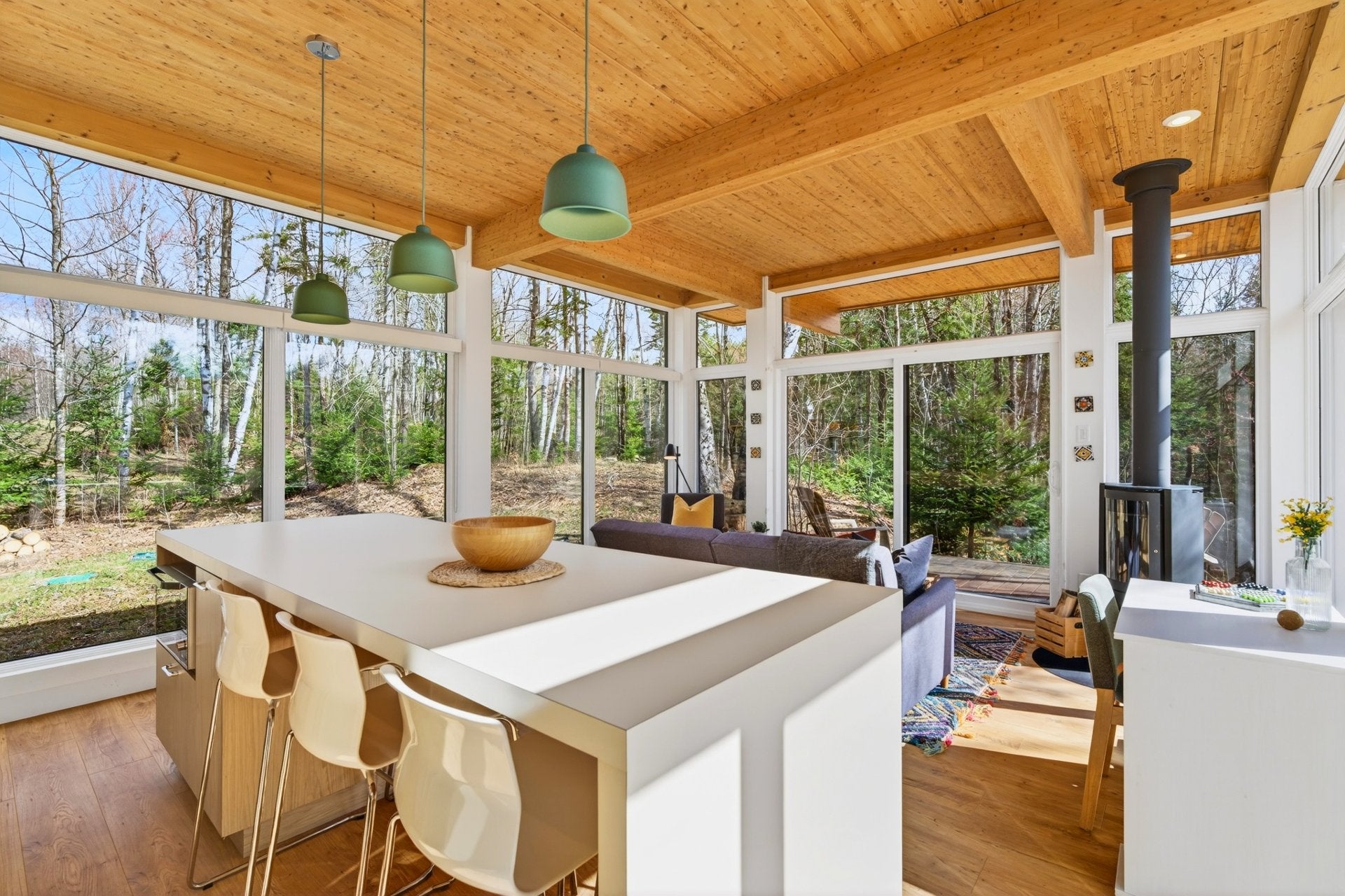 Escape to the heart of the CHIC SHACK project!