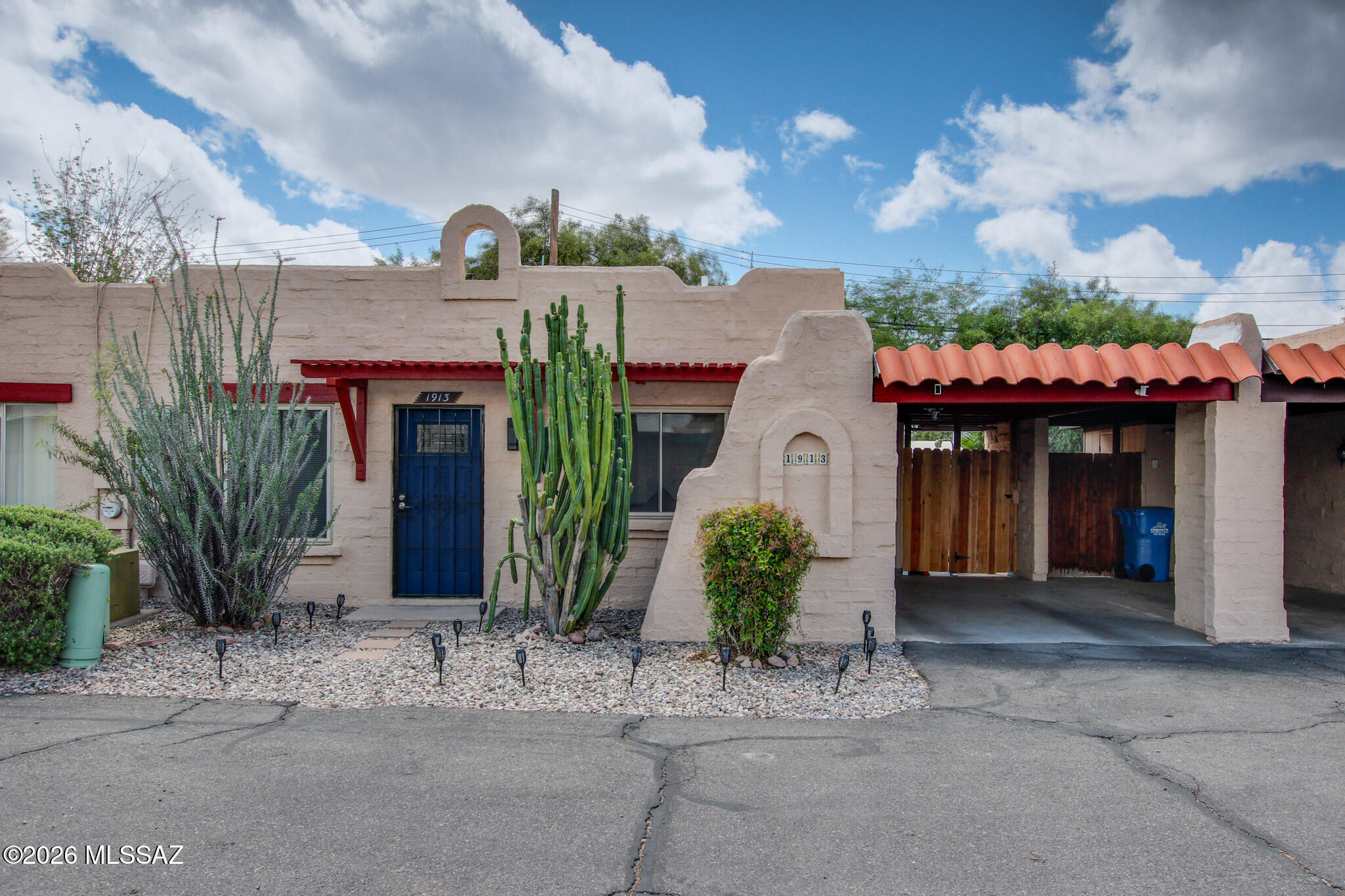 Beautifully updated 2-bedroom, 1-bath townhome in central T