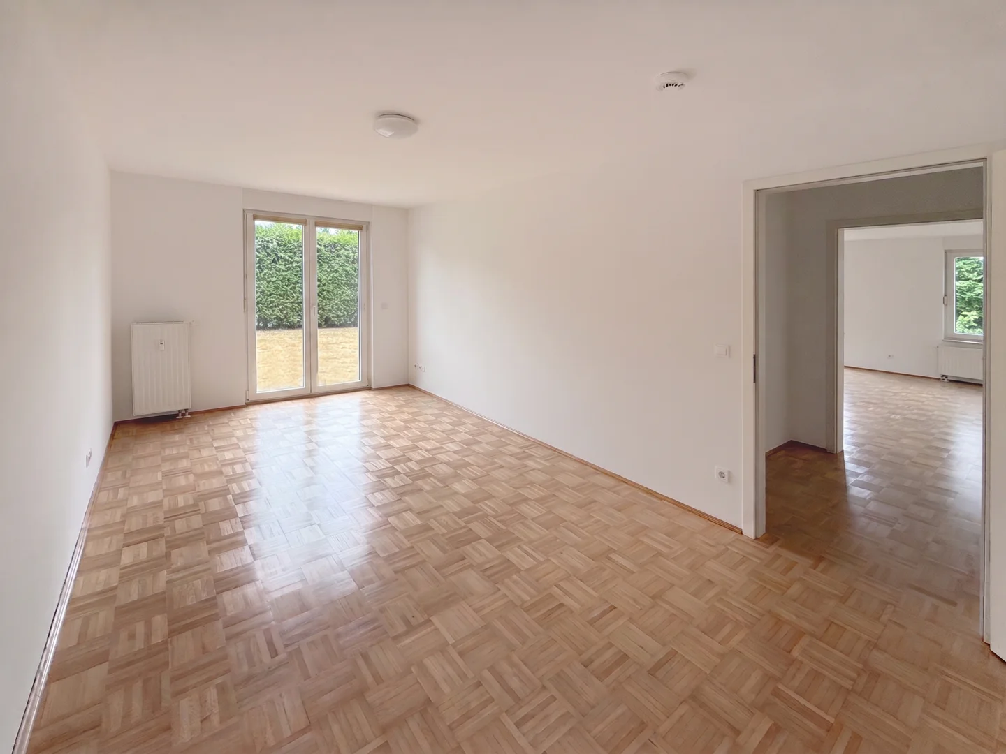 Wohnen im Schweizer Viertel: Attraktive 2-Zimmer-Gartenwohnung - Photo 3