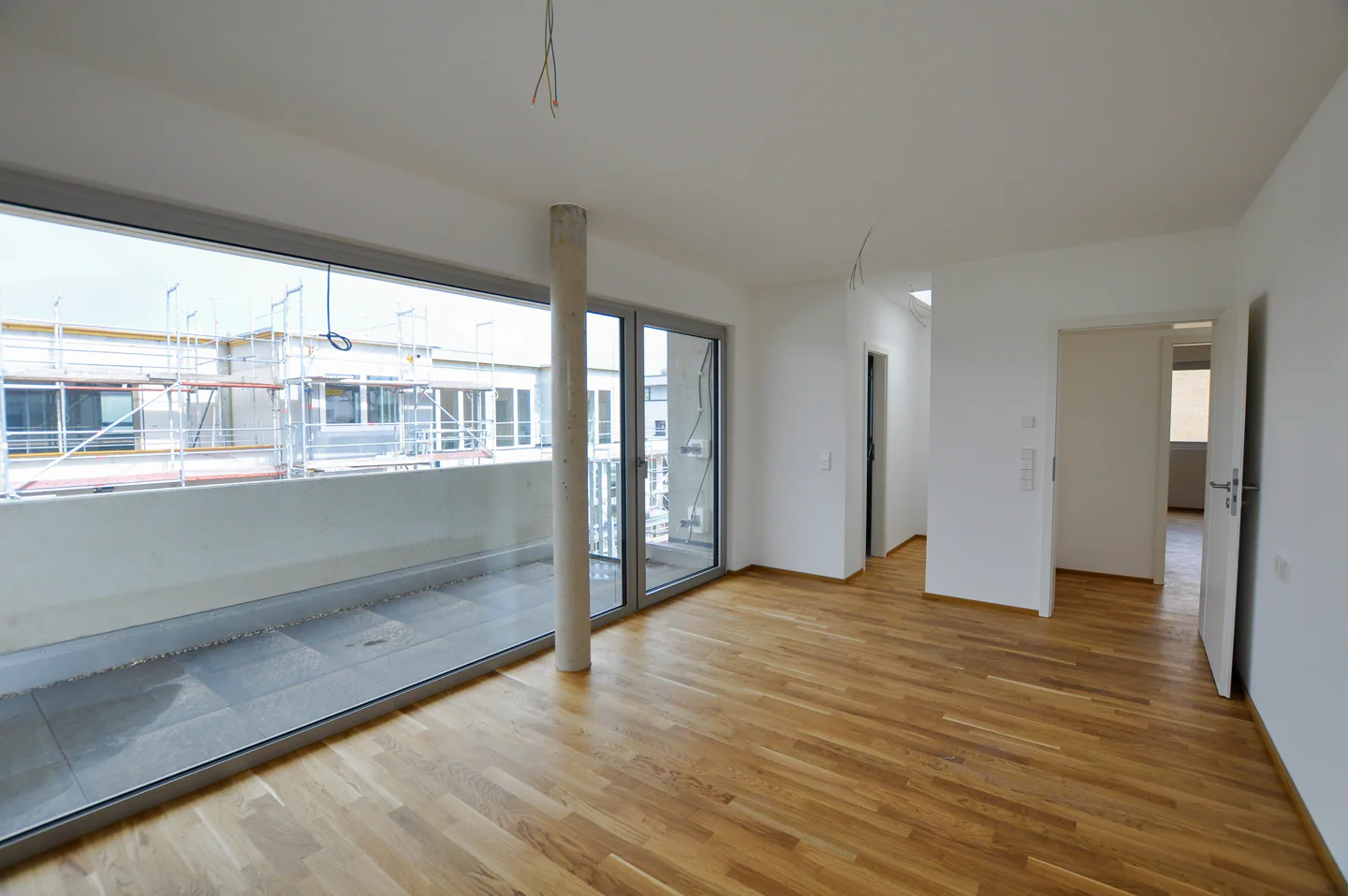 Barrierefreie Penthouse-Wohnung in Kirchheim! - Photo 2