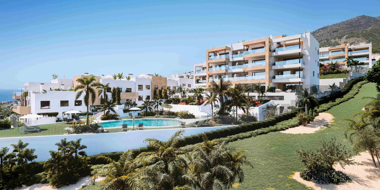 New development in Benalmádena with amazing golf and sea views