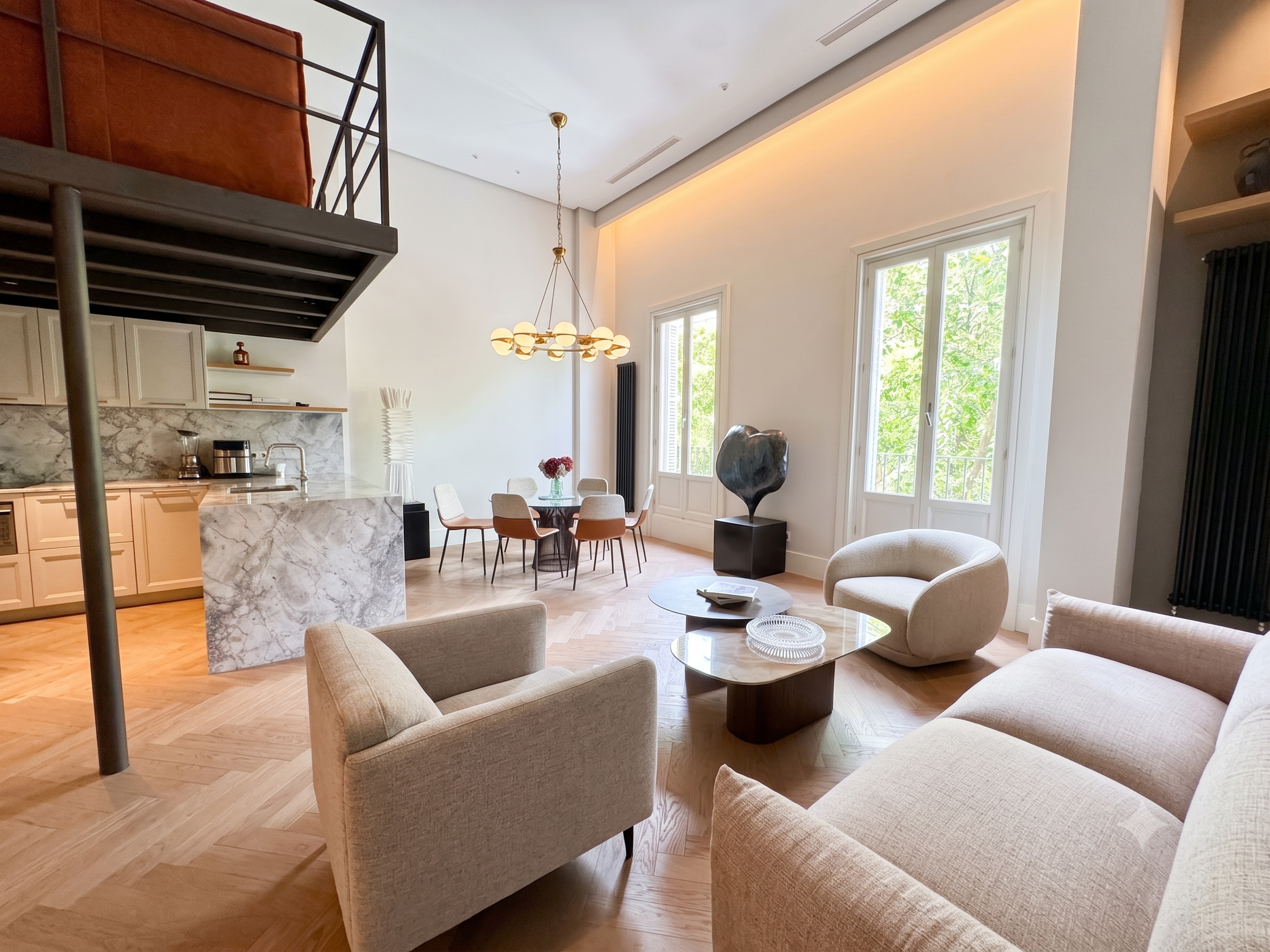 A superb property in Almagro with ceilings over 4 metres high