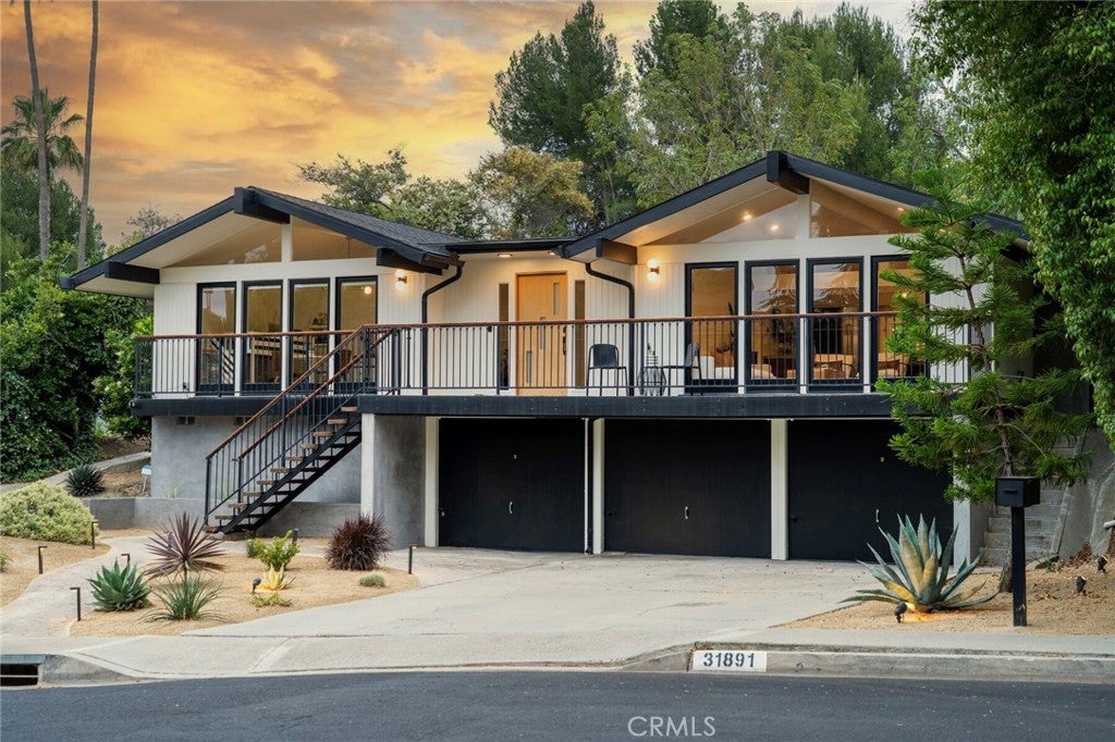 Beautifully Remodeled Mid Century Home in Laguna Niguel