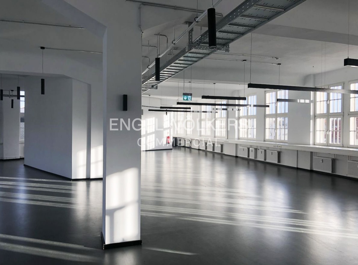 Hochwertig ausgebautes Büro-Loft in attraktiver Lage
