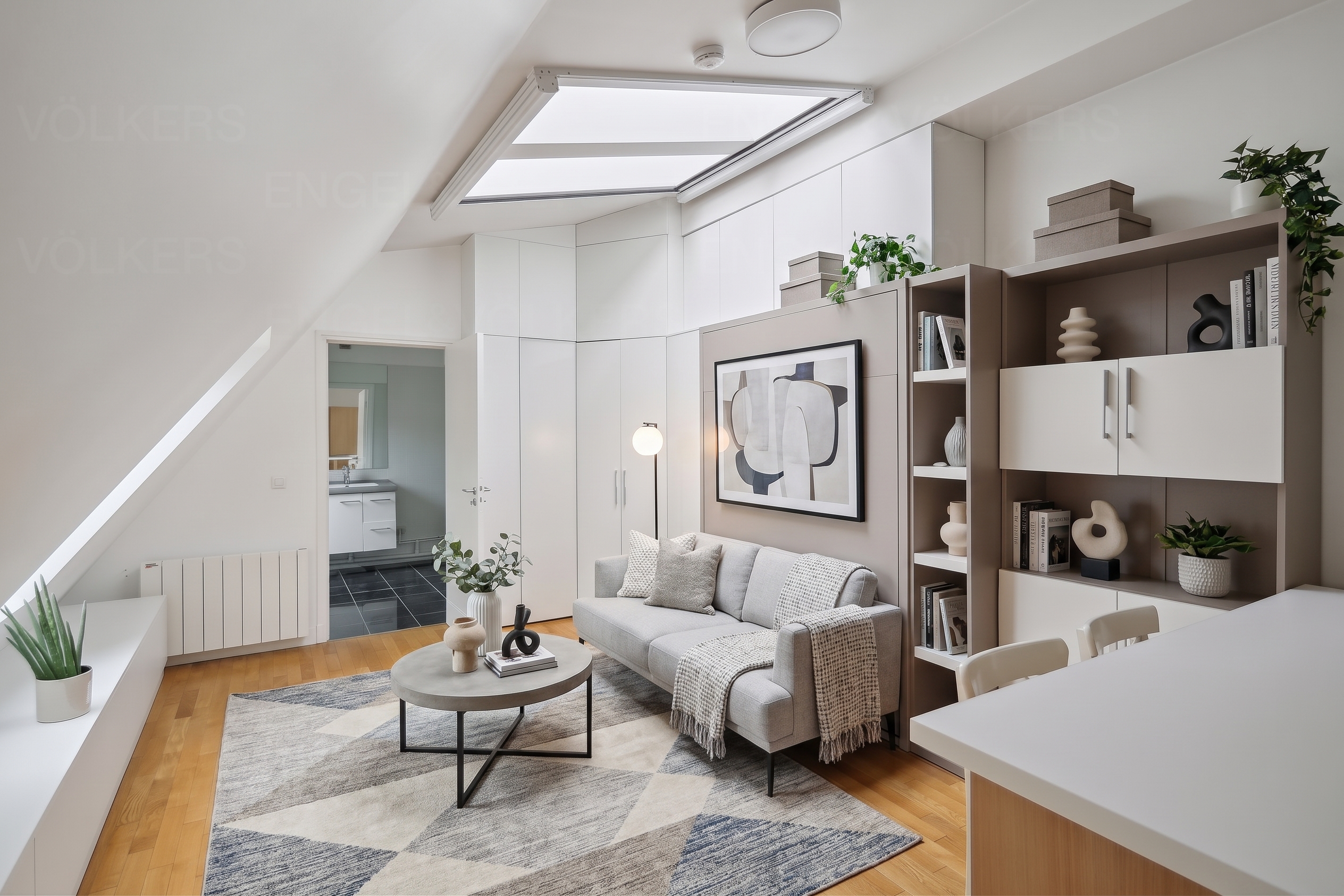 Renovated top-floor studio - Monceau district [AI-modified]