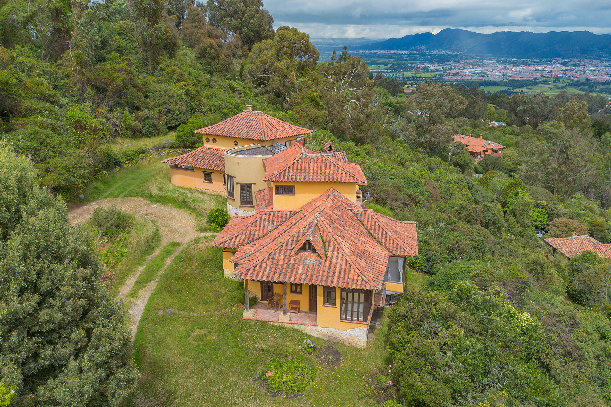 Casa campestre para arriendo en Yerbabuena, Chía