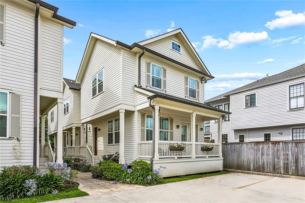 Great Uptown Condo near Freret Corridor