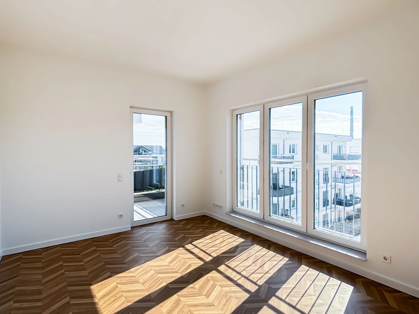 Lichtdurchflutete 3-Zimmer-Residenz mit Wasserblick - Photo 1
