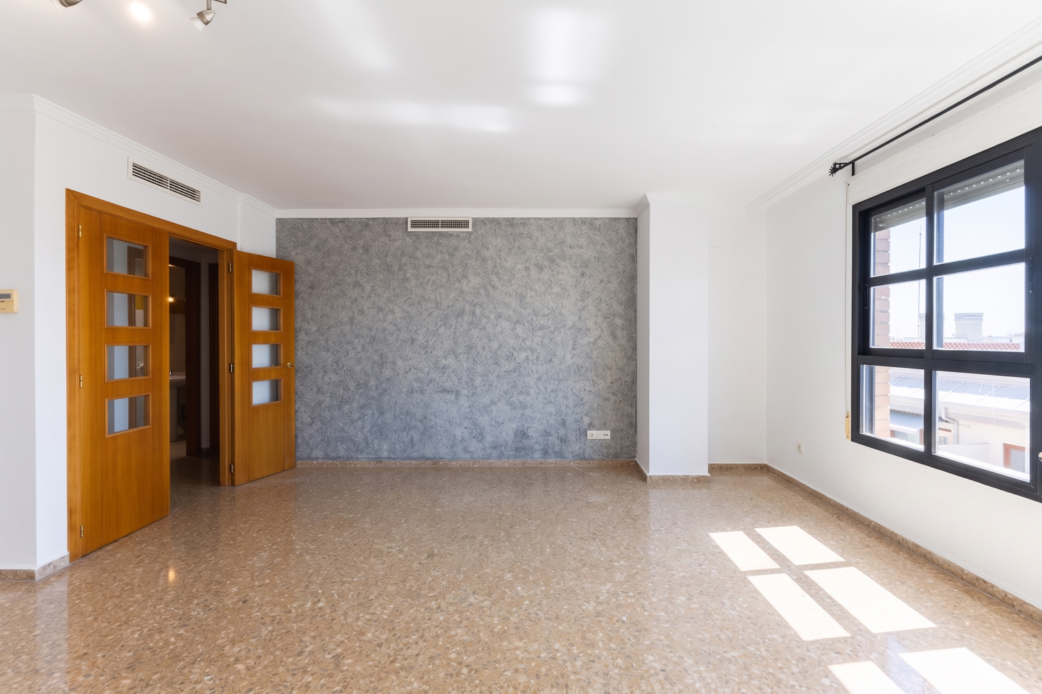 Exclusivo dúplex en residencial con piscina en el Cabañal