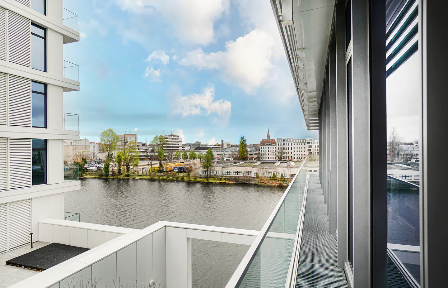 Living Levels: Modernes Wohnen mit Blick auf die Spree - Photo 5