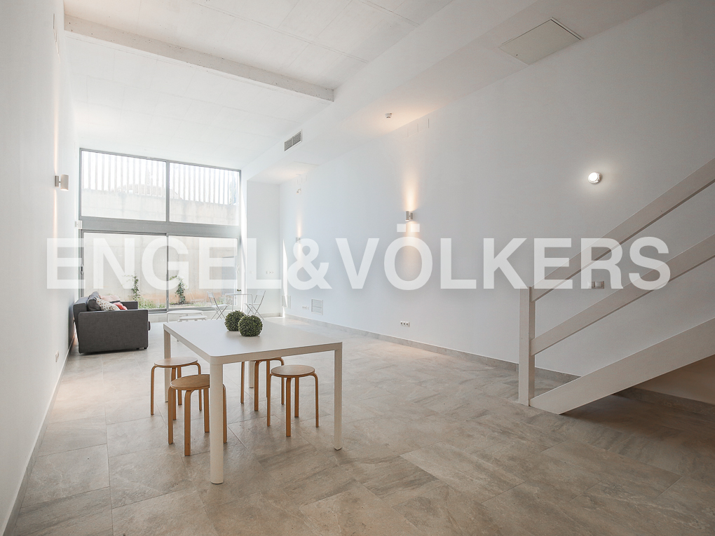 Magnifico loft junto al Centro Comercial Turia
