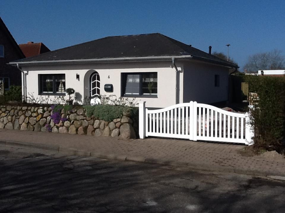 Ihr Refugium - kleines Einzelhaus mit charmantem Garten