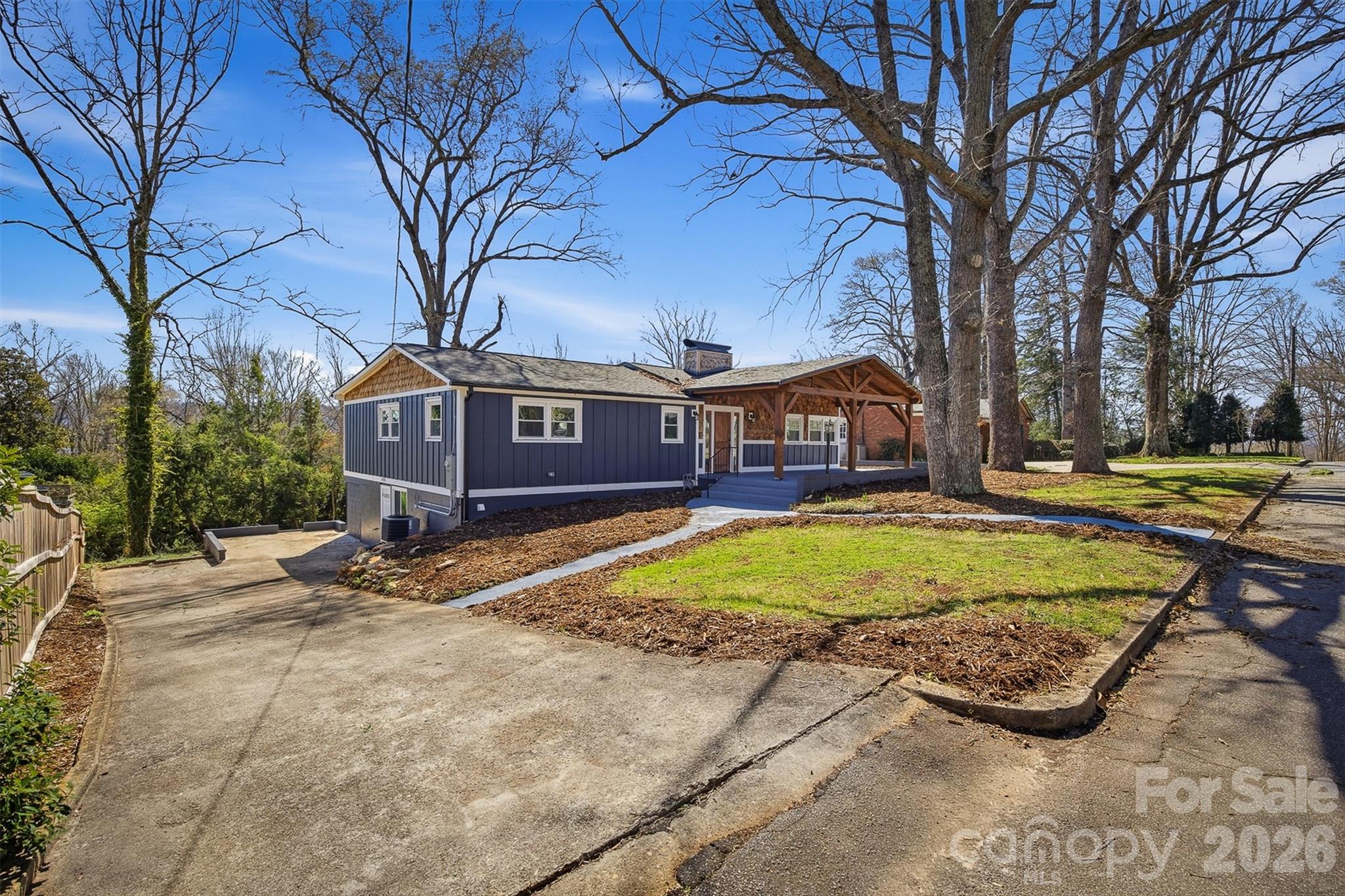 Stunning Renovated Home Steps from Downtown Morganton