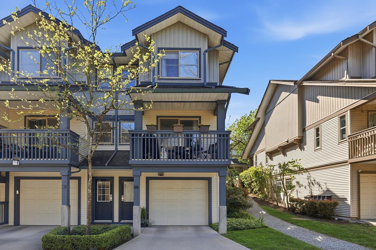 Beautifully Updated End Unit Townhome in Sunberry Court