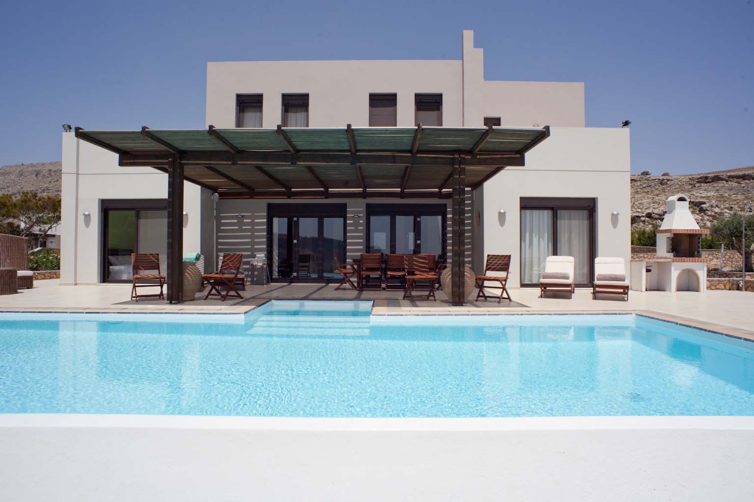 An exclusive retreat overlooking Navarone Bay