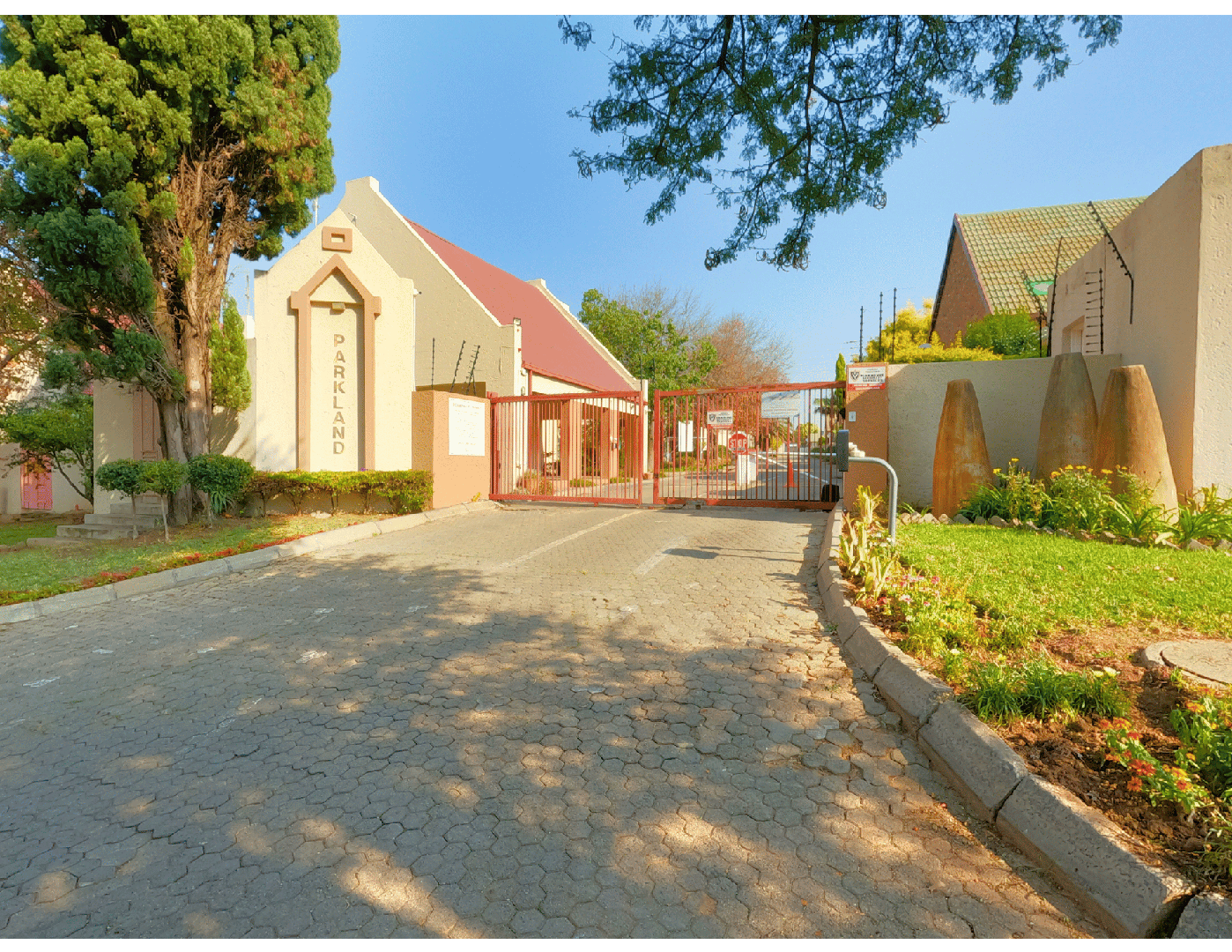 25 Parklands, George Street, Noordwyk
