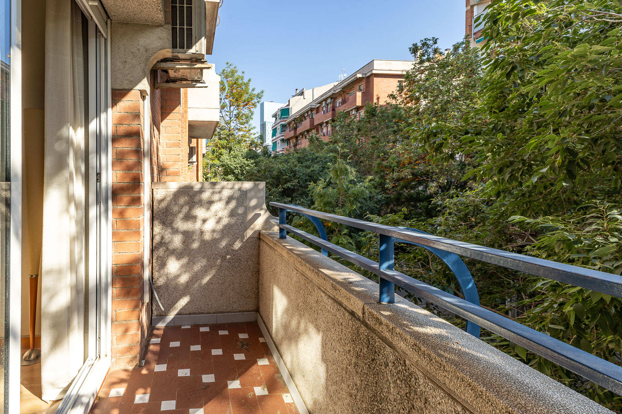 Imperdible piso de 4 habitaciones en Poblenou