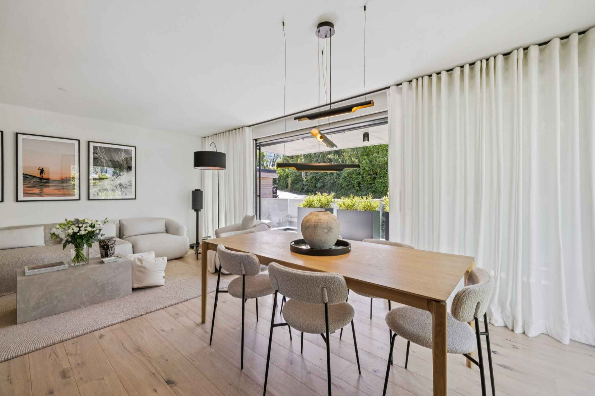 Luxury contemporary apartment in the heart of Vésenaz
