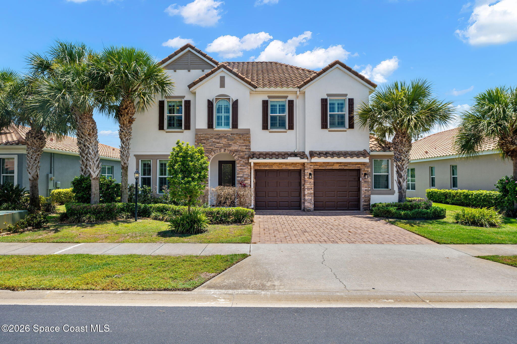 Spacious 5BR Coastal Home with Loft, Bonus Room & Lanai