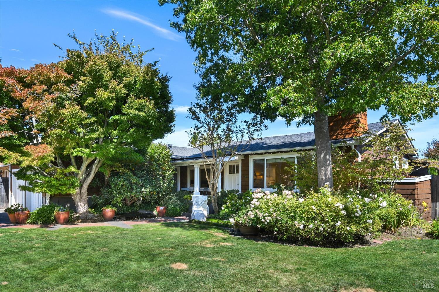 Effortless Living, Your Madera Gardens Sanctuary