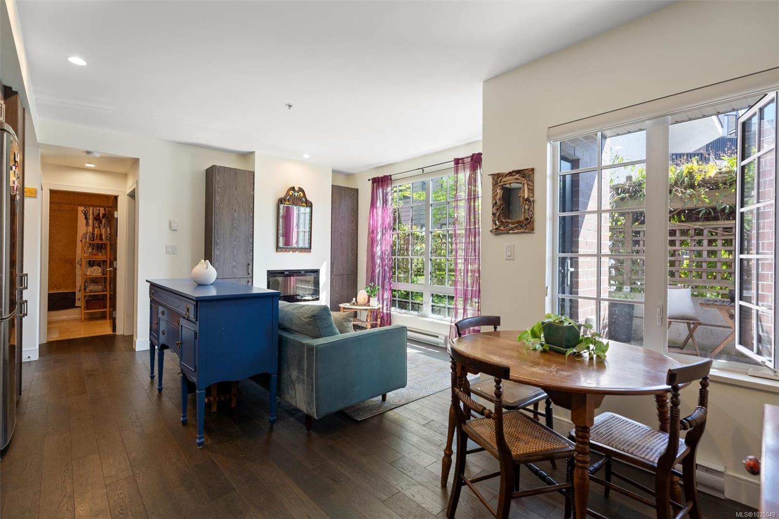 An Urban Sanctuary with Private Garden Patio