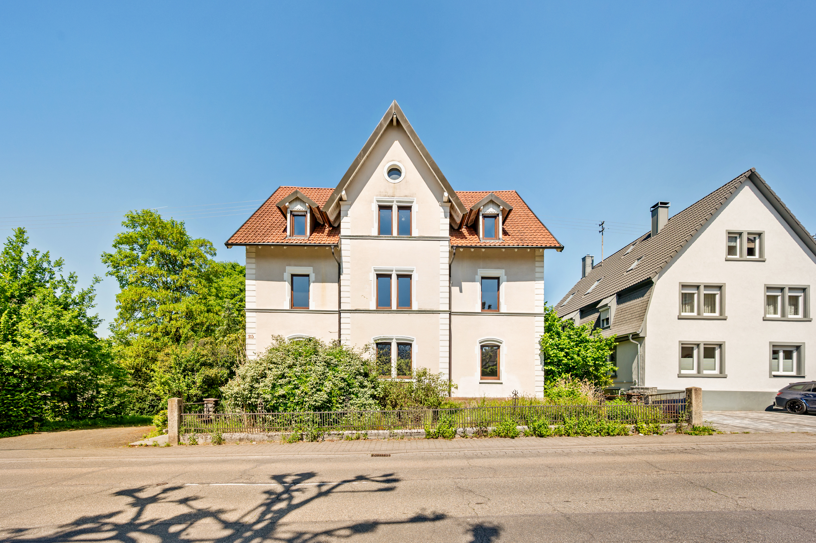Modernes Wohnprojekt mit  11 Wohneinheiten