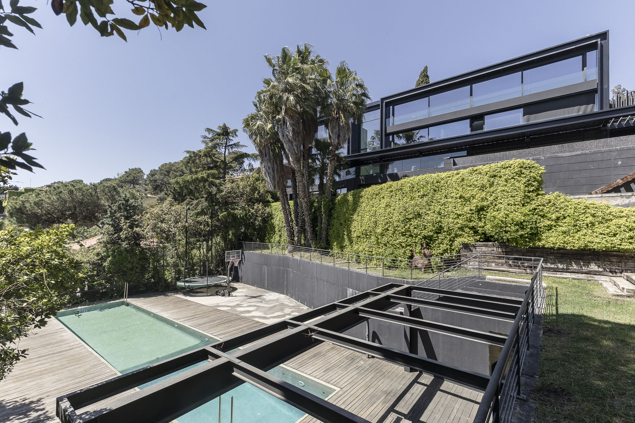 Luxurious, spectacular villa with panoramic sea views