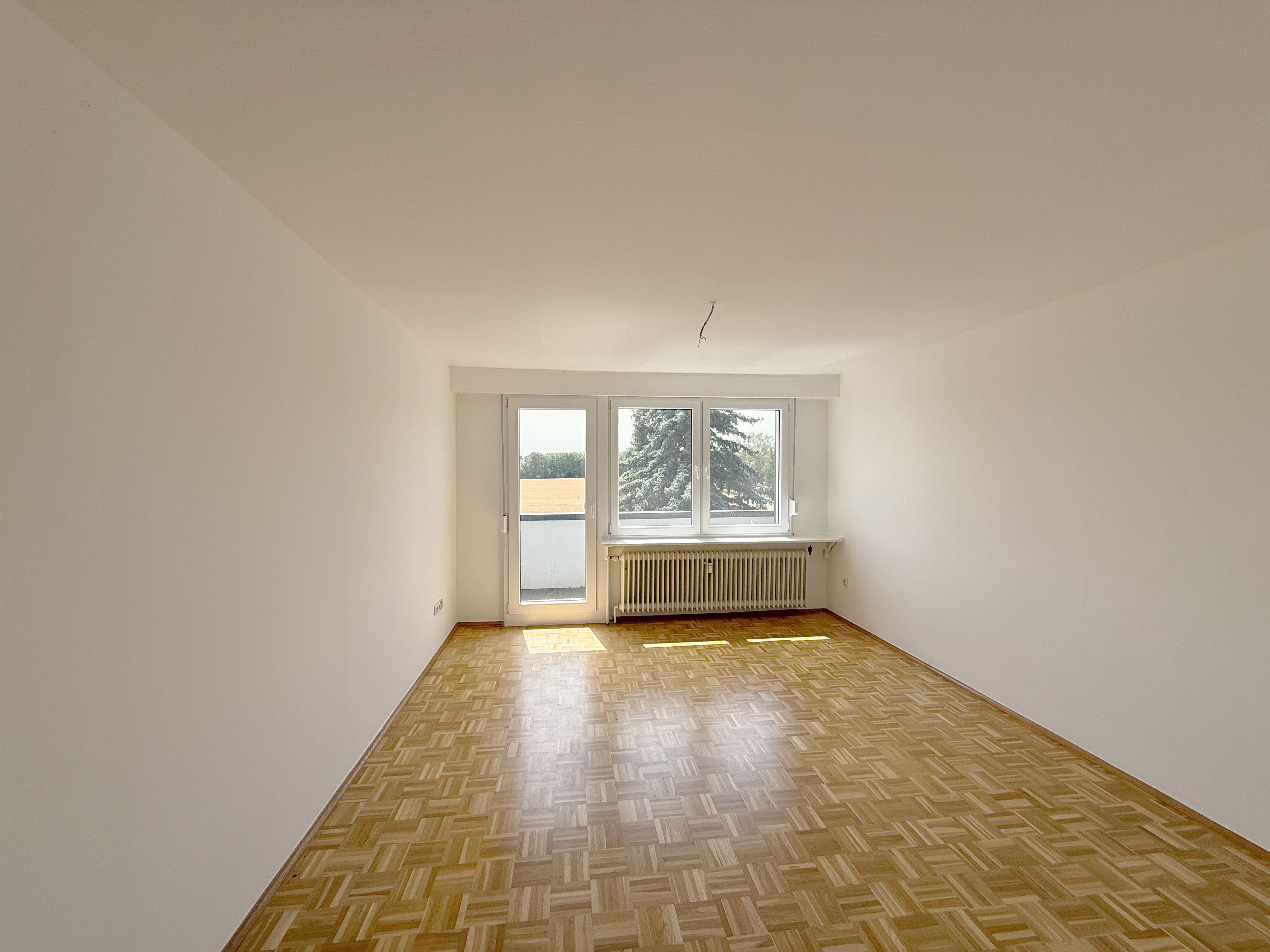 Sonnige Dachgeschosswohnung mit Weitblick