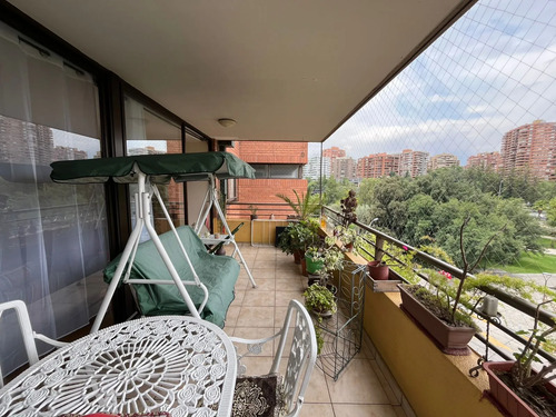 Triplex, colegio Alemán, San Pedro Nolasco. Vista despejada.