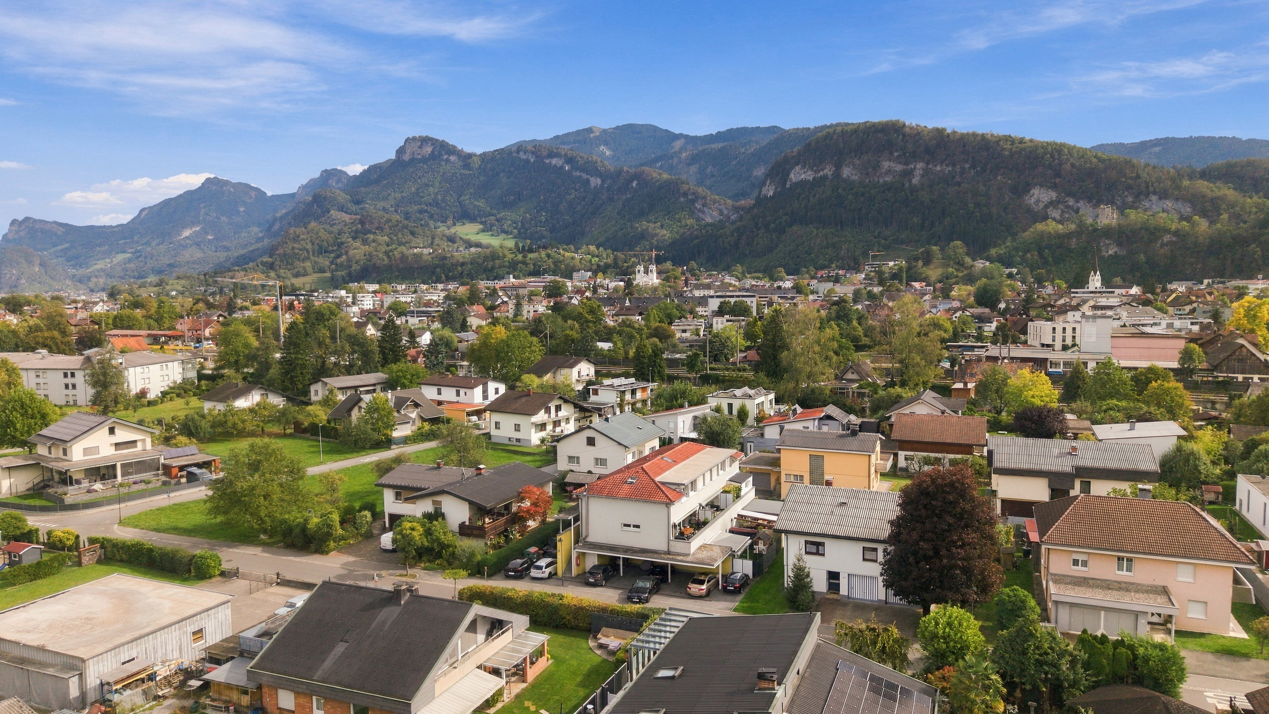 Zwei Ebenen, ein Zuhause – Maisonette mit sonniger Terrasse in Götzis