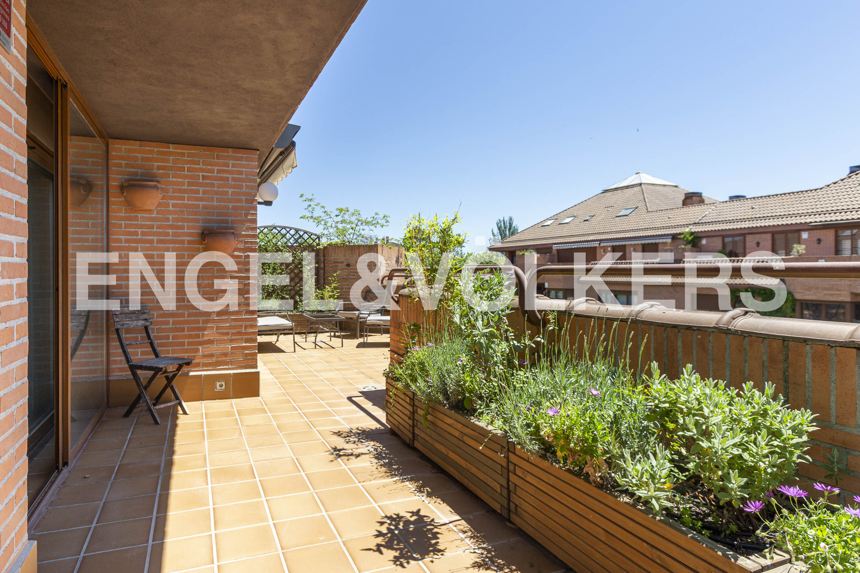 Great Penthouse with 5 bedrooms in Las Rozas