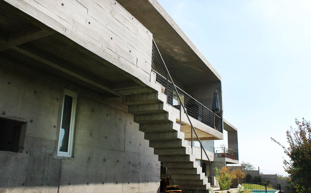 Moderna Casa con Espectacular Vista