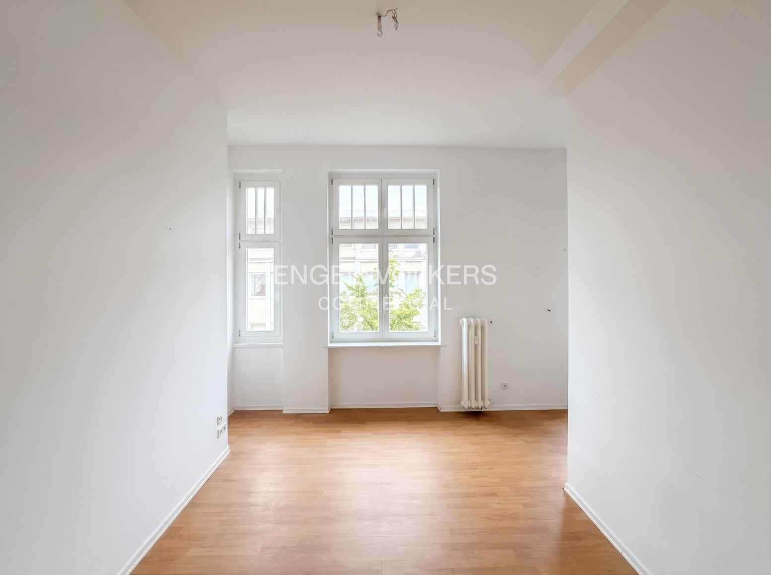 Büro oder Praxis am Kottbusser Damm