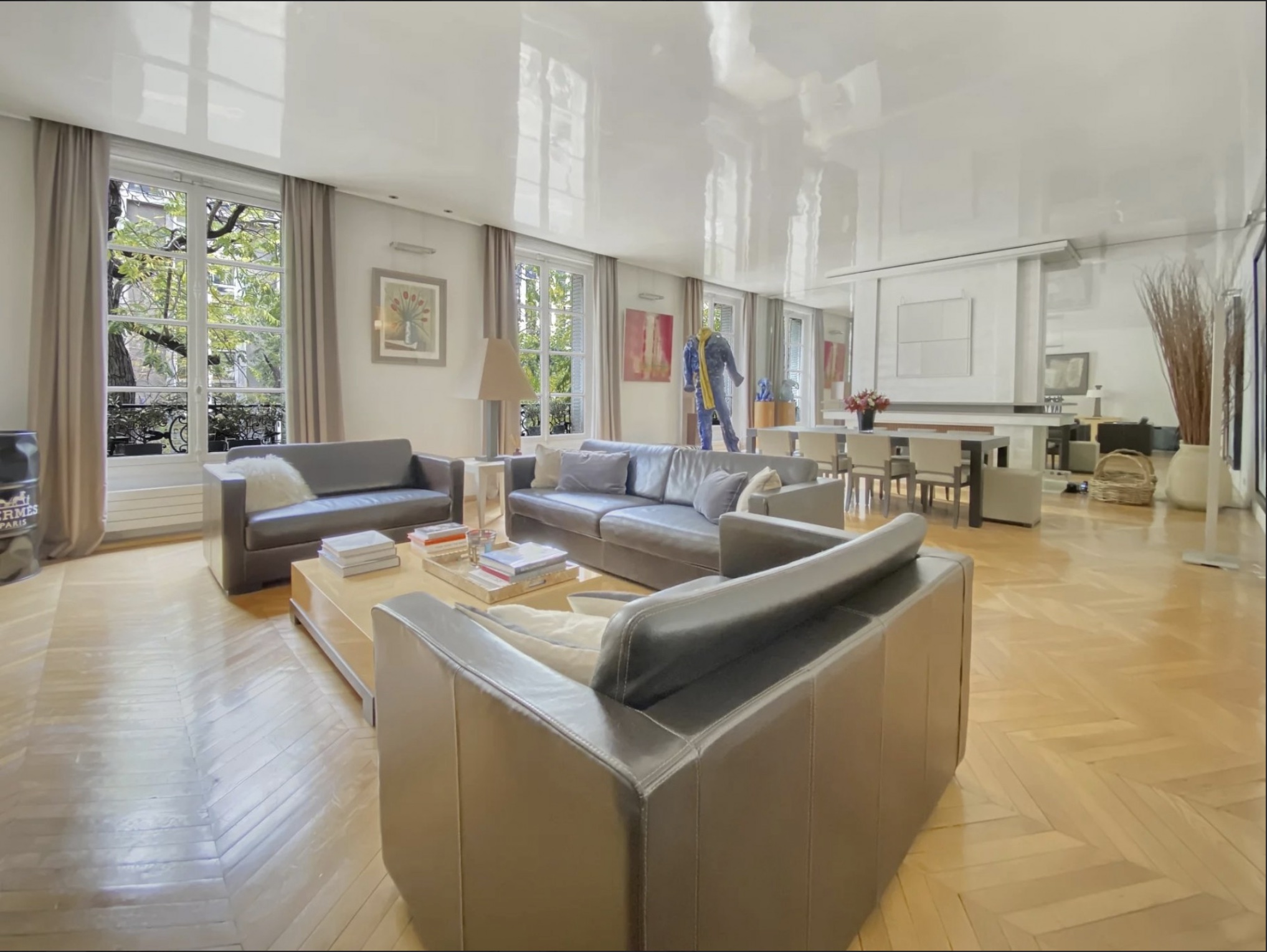 Paris 17th / Wagram - Magnificent renovated Haussmann apartment - 257 m²